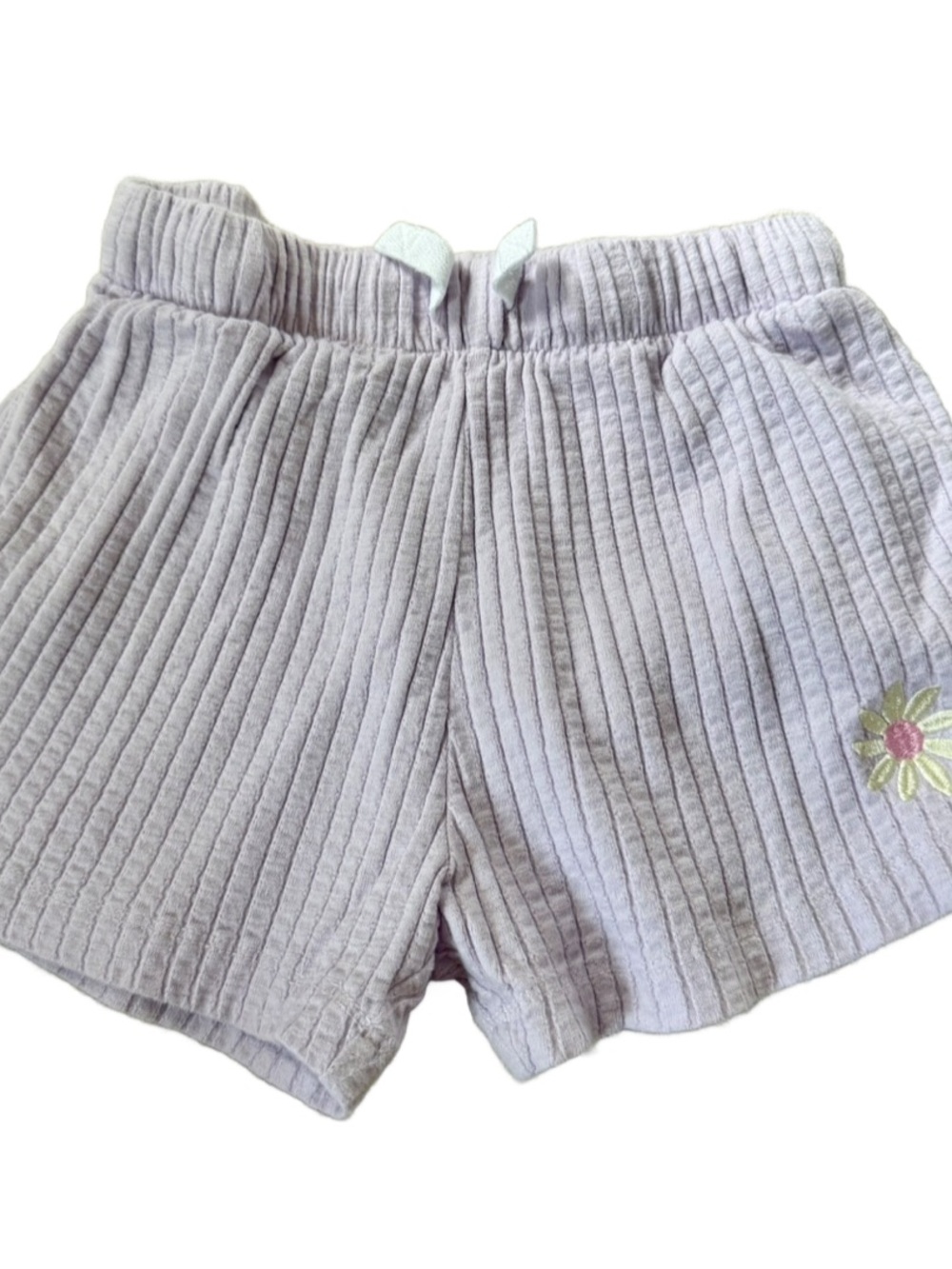 Hanna Andersson Lilac Ribbed Knit Shorts with Daisy Embroidery